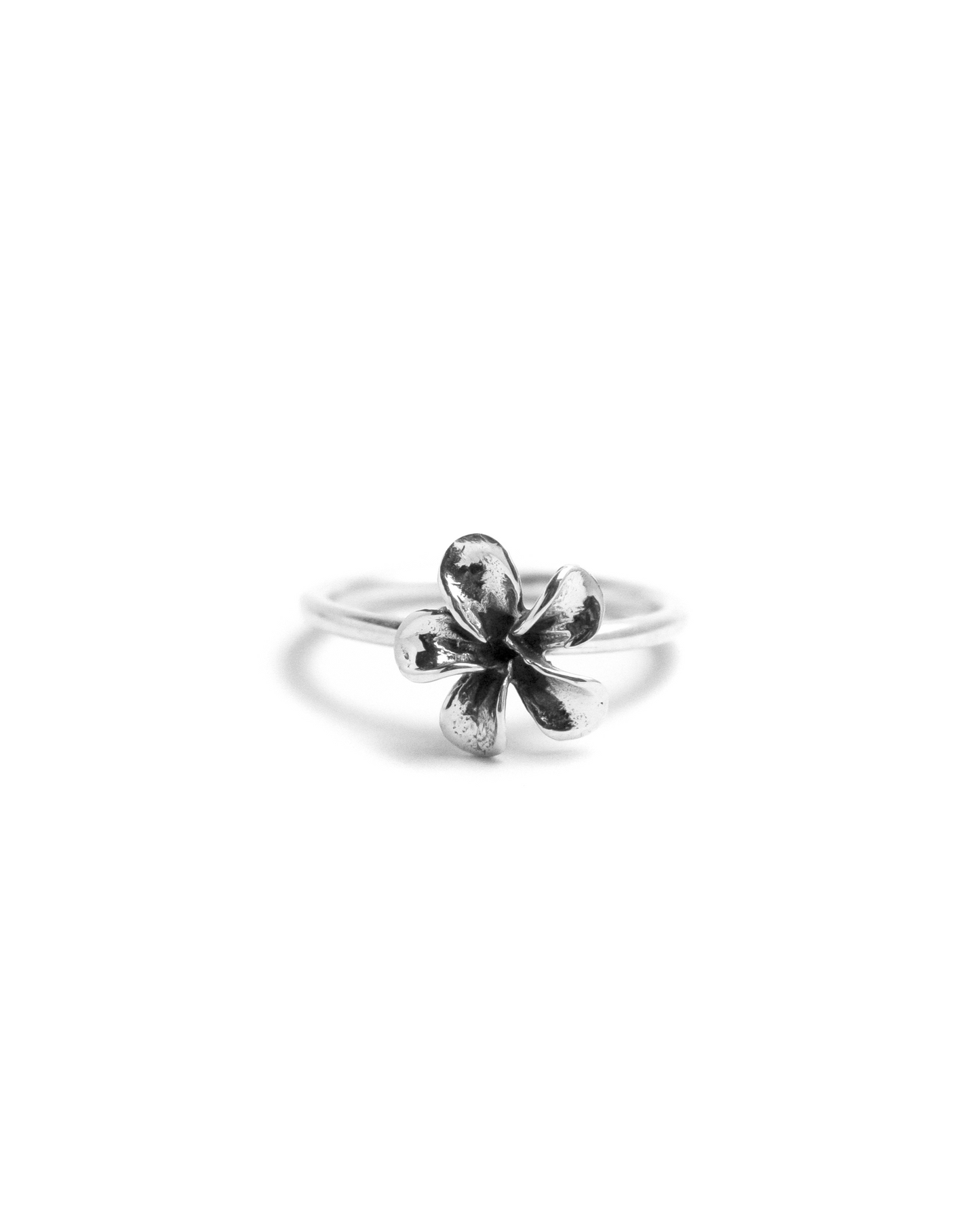 silver flower ring
