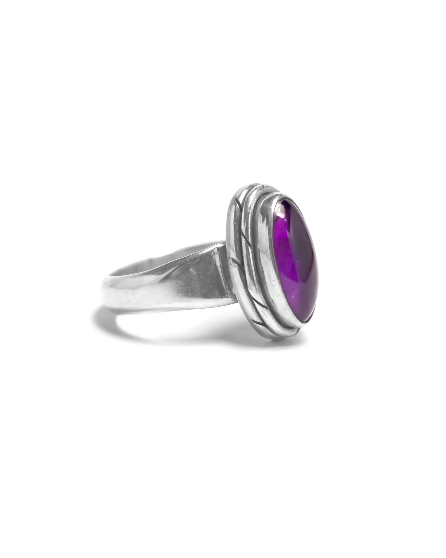 Amethyst Ring In Silver Side Profile